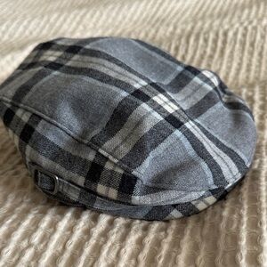 Janie and Jack Stylish Blue Newsboy
Linen Cap